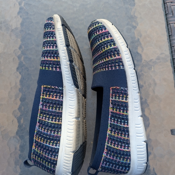 Skechers size 9.5 Be-Cool Sherbet Skies, multi navy slip on casual - Picture 4 of 11